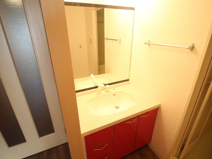 物件内観写真12　(洗面)