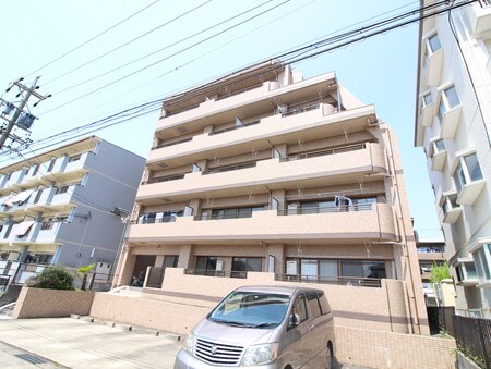 エレガンスマインⅢ外観写真