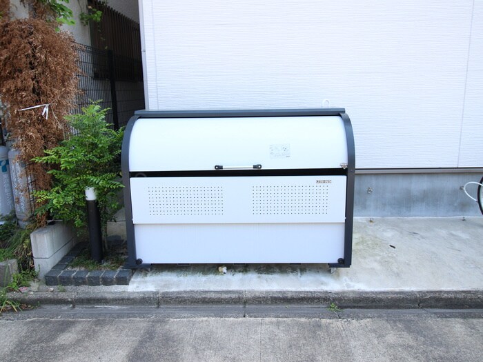 物件外観写真6　(建物設備)