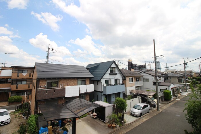 物件内観写真17　(室内からの展望)