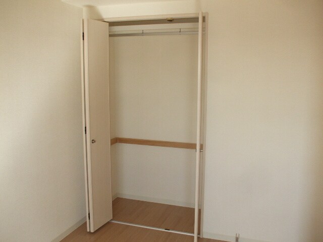 物件内観写真14　(収納)