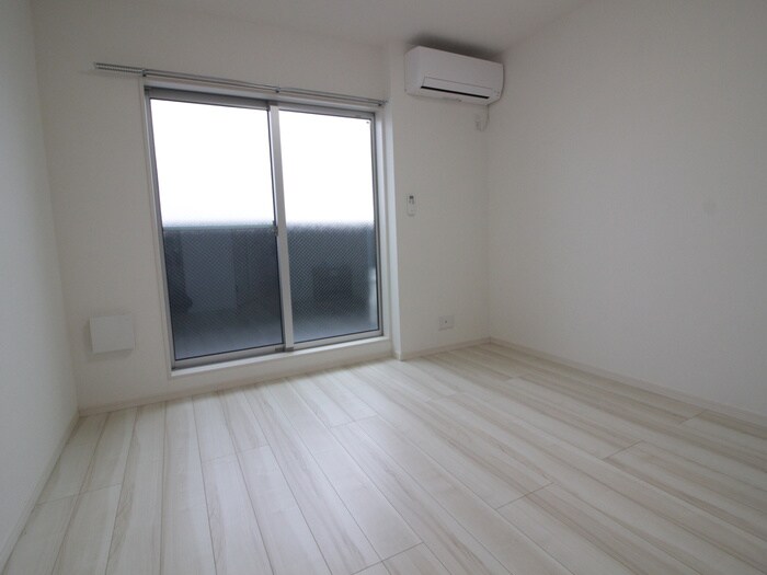 物件内観写真14　(居室)