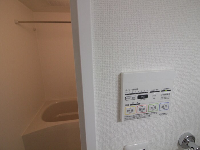 物件内観写真14　(廊下)