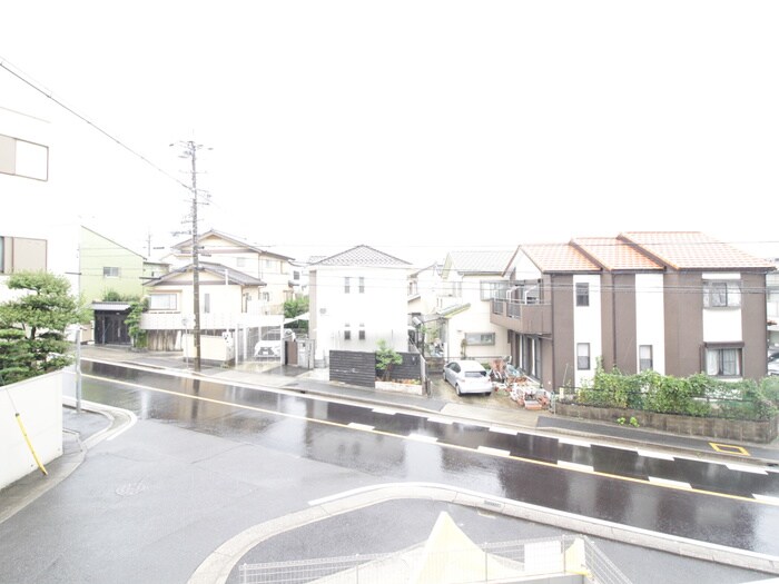 物件内観写真20　(室内からの展望)