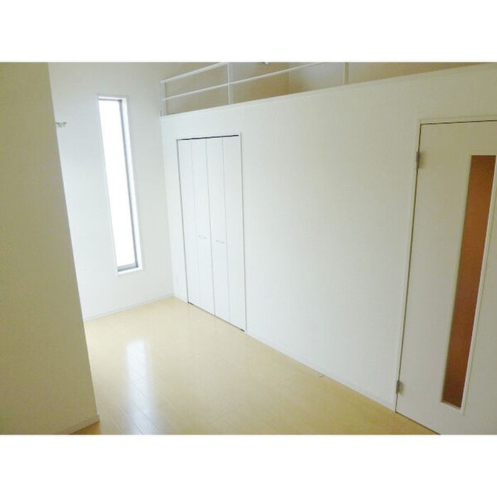 物件内観写真11　(内観写真)