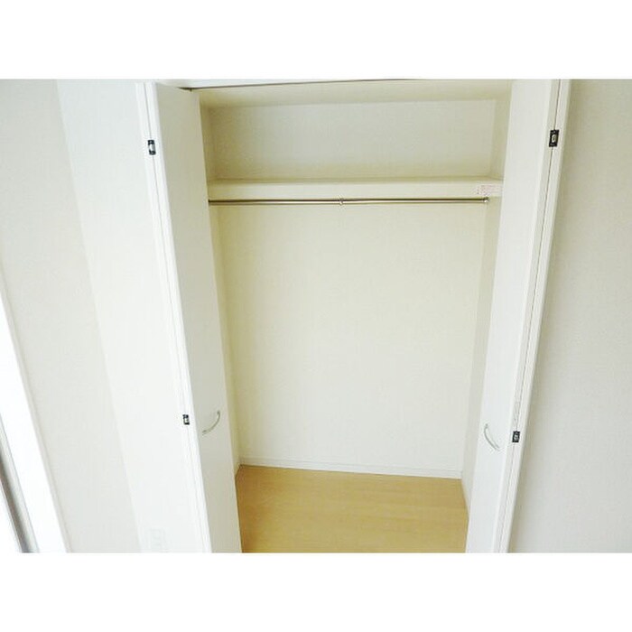 物件内観写真14　(収納)