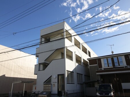 CASA　BIANCA外観写真