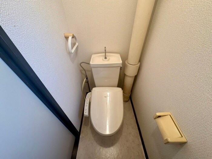 物件内観写真12　(トイレ)