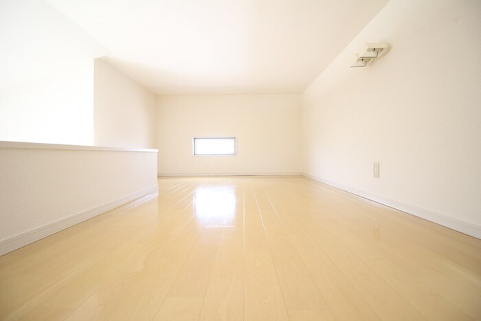 物件内観写真13　(ロフト)