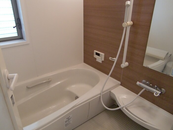 物件内観写真9　(バス／シャワールーム等)