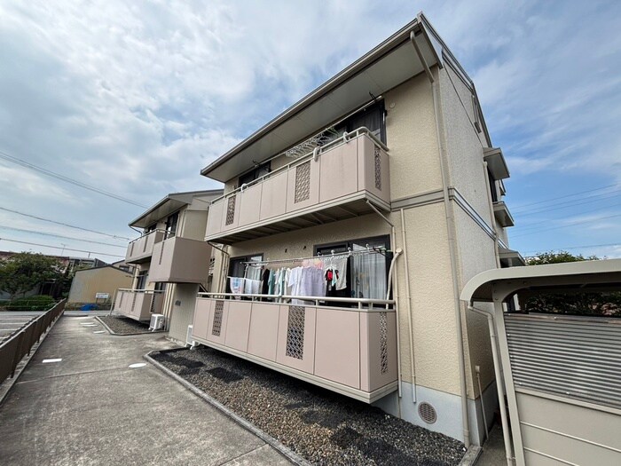 物件外観写真6　(外観写真)