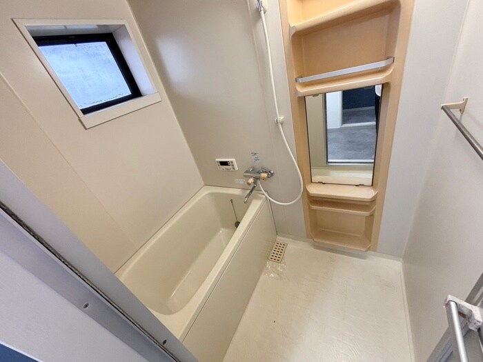 物件内観写真12　(バス／シャワールーム等)