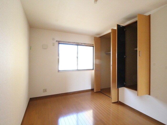 物件内観写真14　(居室)