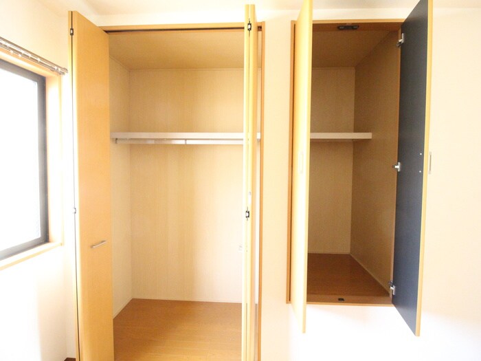物件内観写真15　(収納)