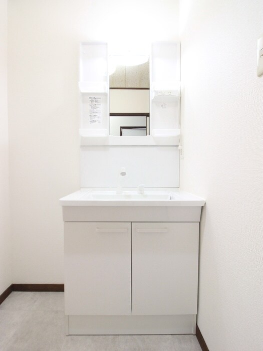 物件内観写真10　(洗面)