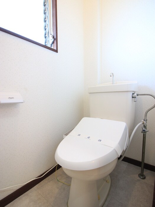 物件内観写真12　(トイレ)
