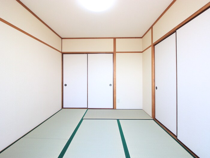 物件内観写真16　(居室)