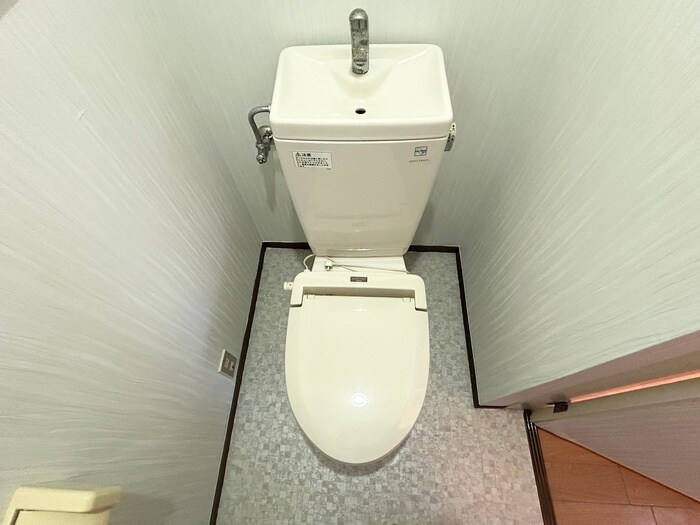 物件内観写真13　(トイレ)