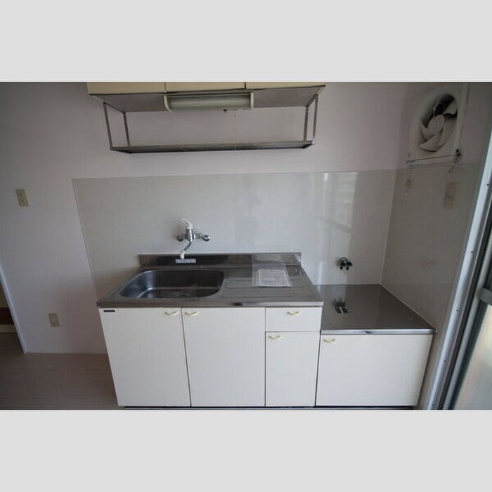 物件内観写真4　(キッチン)