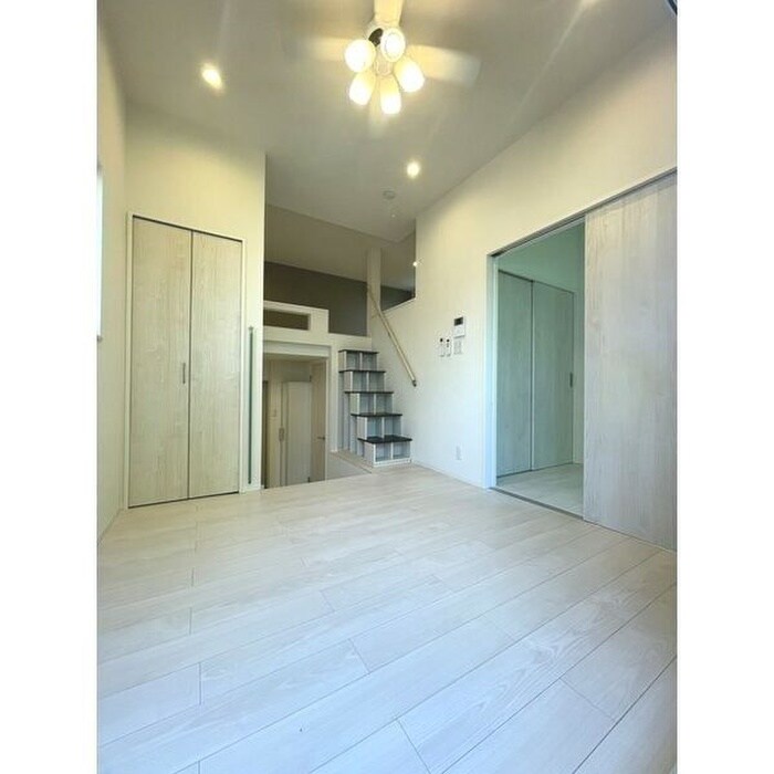 物件内観写真7　(居室)