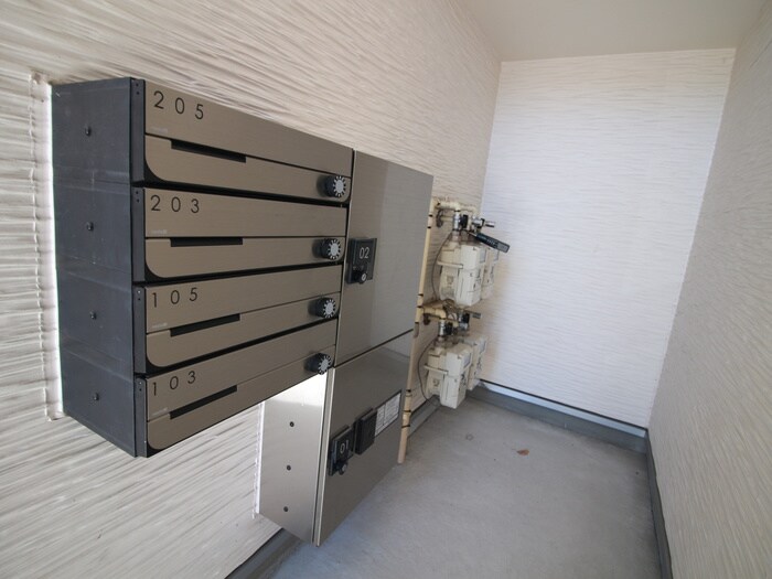 物件外観写真4　(建物設備)