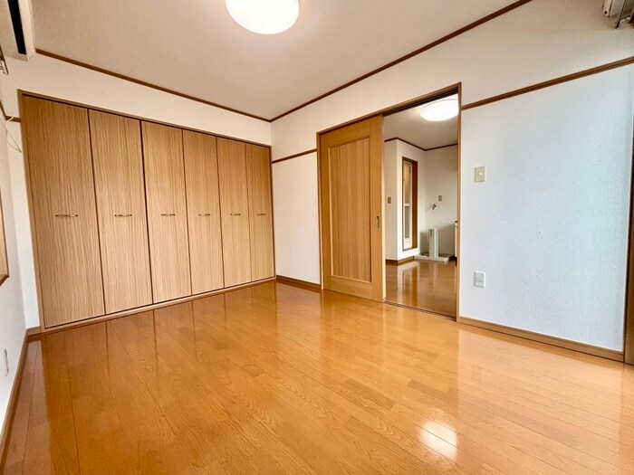 物件内観写真13　(居室)