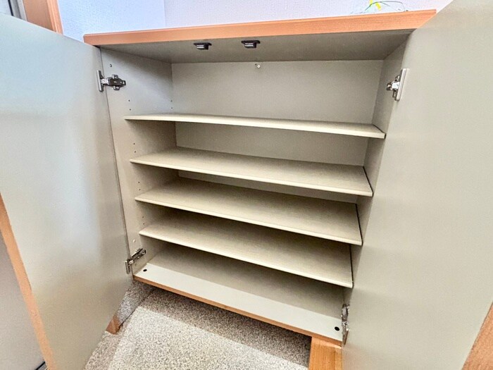 物件内観写真15　(靴箱)