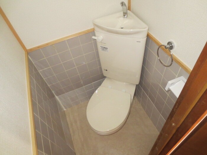 物件内観写真10　(トイレ)