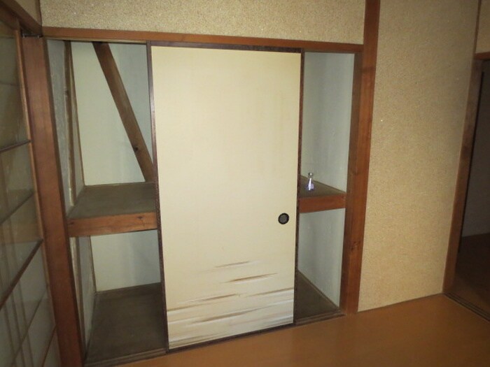 物件内観写真11　(収納)