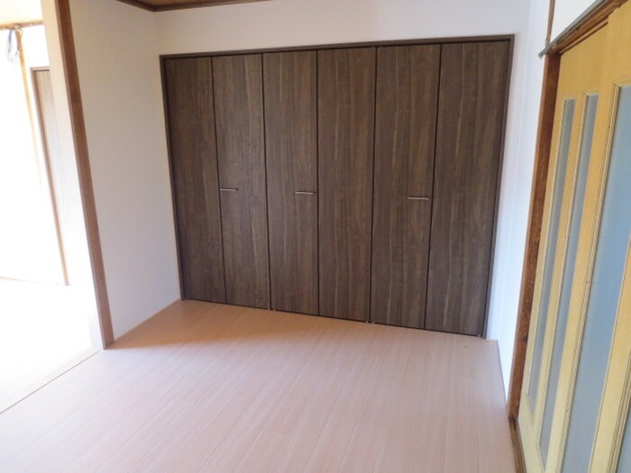 物件内観写真15　(居室)