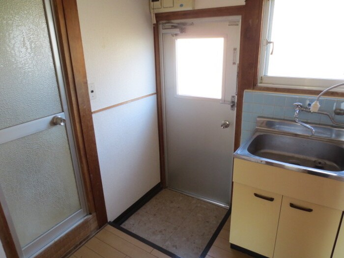 物件内観写真21　(玄関)