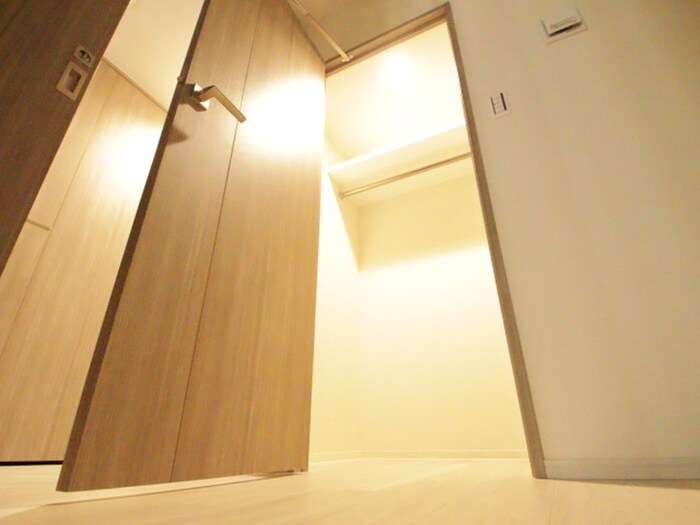 物件内観写真9　(収納)