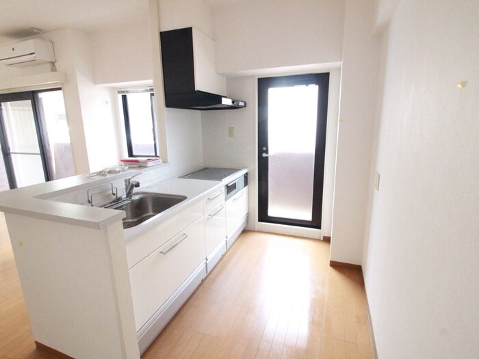 物件内観写真11　(キッチン)