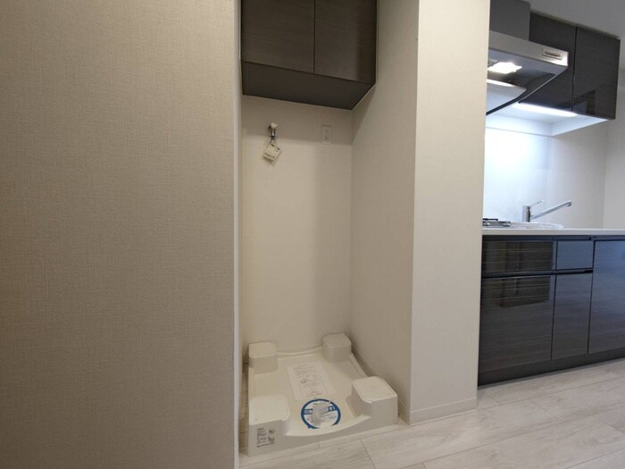 物件内観写真11　(洗濯機置場)