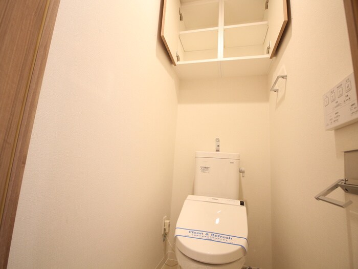 物件内観写真11　(トイレ)