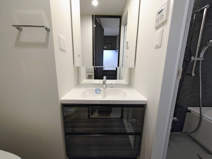 物件内観写真14　(洗面)