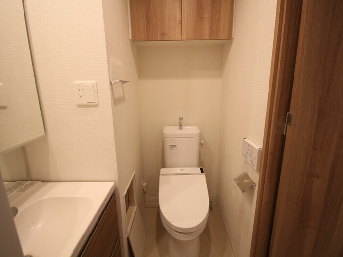 物件内観写真15　(トイレ)