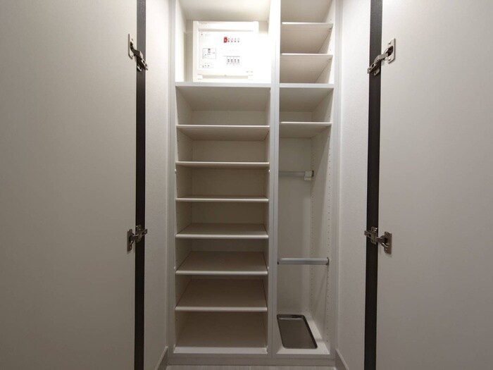 物件内観写真19　(靴箱)