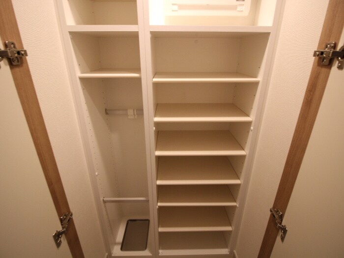 物件内観写真21　(靴箱)