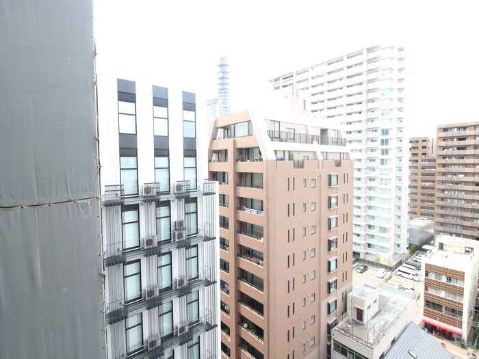 物件内観写真22　(室内からの展望)