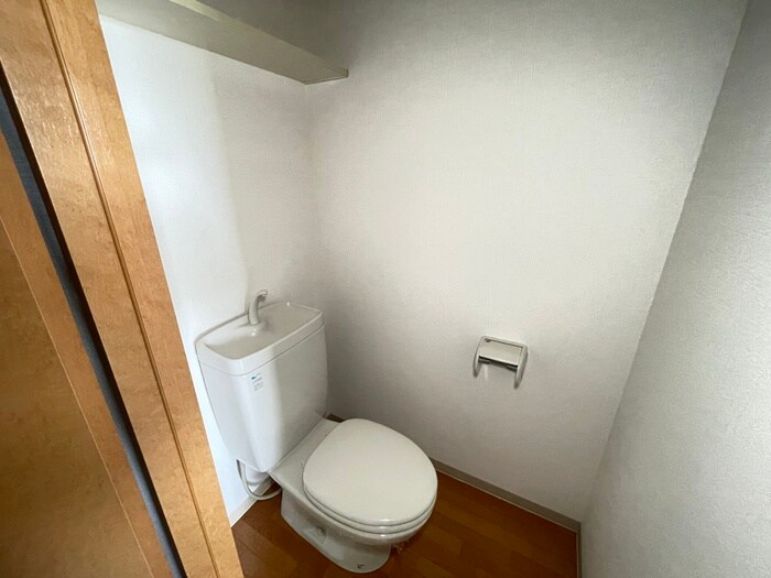 物件内観写真15　(トイレ)