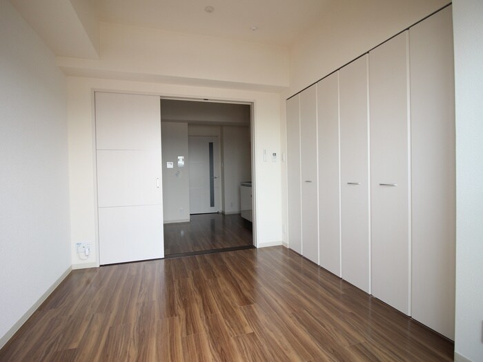 物件内観写真10　(居室)