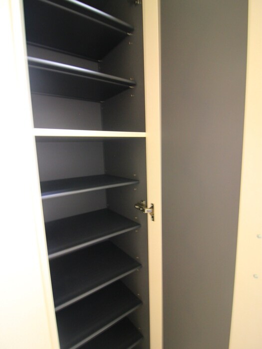 物件内観写真16　(靴箱)