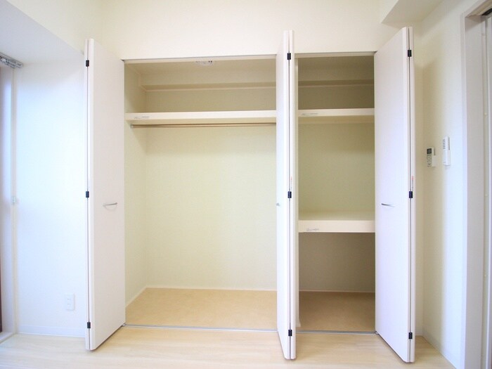 物件内観写真18　(収納)