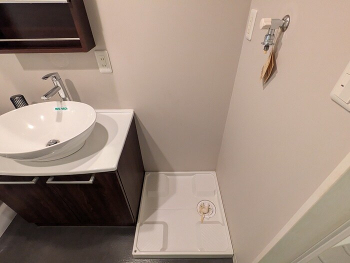 物件内観写真20　(洗濯機置場)