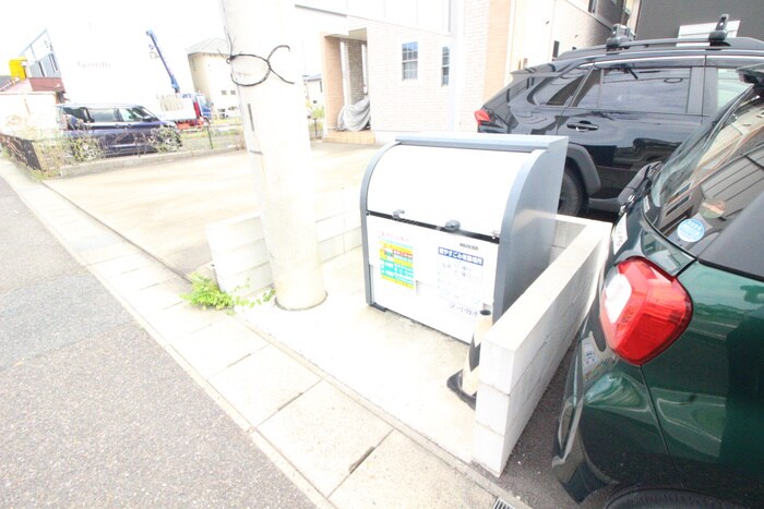 物件外観写真6　(建物設備)