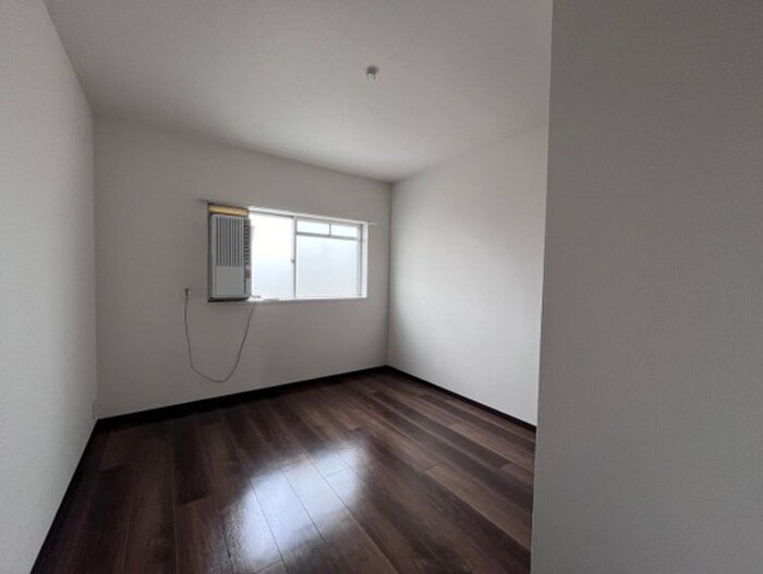 物件内観写真13　(居室)