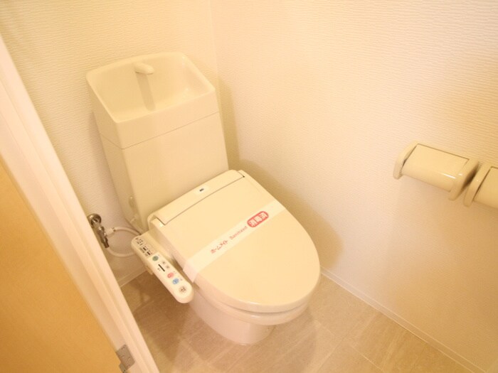 物件内観写真14　(トイレ)