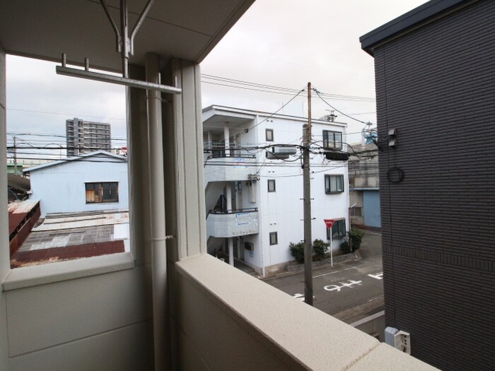 物件内観写真17　(室内からの展望)