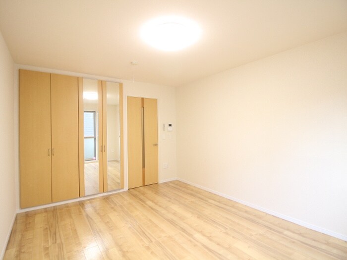 物件内観写真18　(居室)